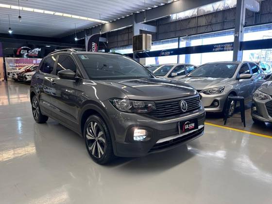 VOLKSWAGEN T-CROSS 1.0 200 TSI TOTAL FLEX AUTOMÁTICO VOLKSWAGEN T-CROSS 1.0 200 TSI TOTAL FLEX AUTOMÁTICO